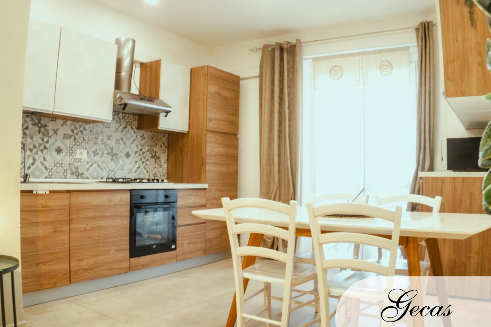 Domus Deianas Two Apartments